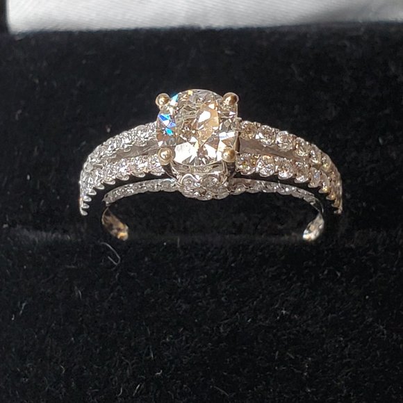 18K WHITE GOLD RING - Picture 14 of 14